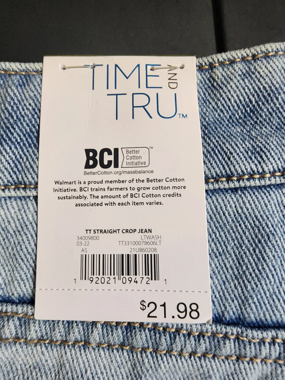 TIME AND TRU Womens Light Blue Distressed Relaxed Fit Jeans - Picture 6 of 7